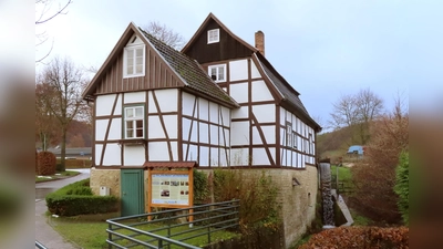 Die Alte Mühle beheimatet heute den Kindergarten Welda. (Foto: Dorfgemeinschaft Welda)