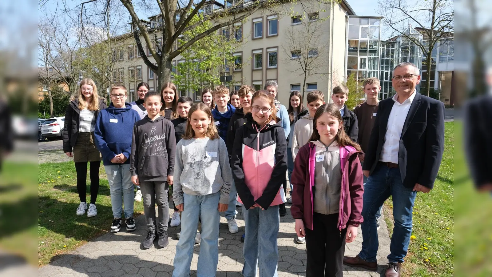Landrat Andreas Siebert freute sich über die interessierten Jugendlichen am „Girls und Boys Day 2023”.<br> (Foto: Landkreis Kassel)